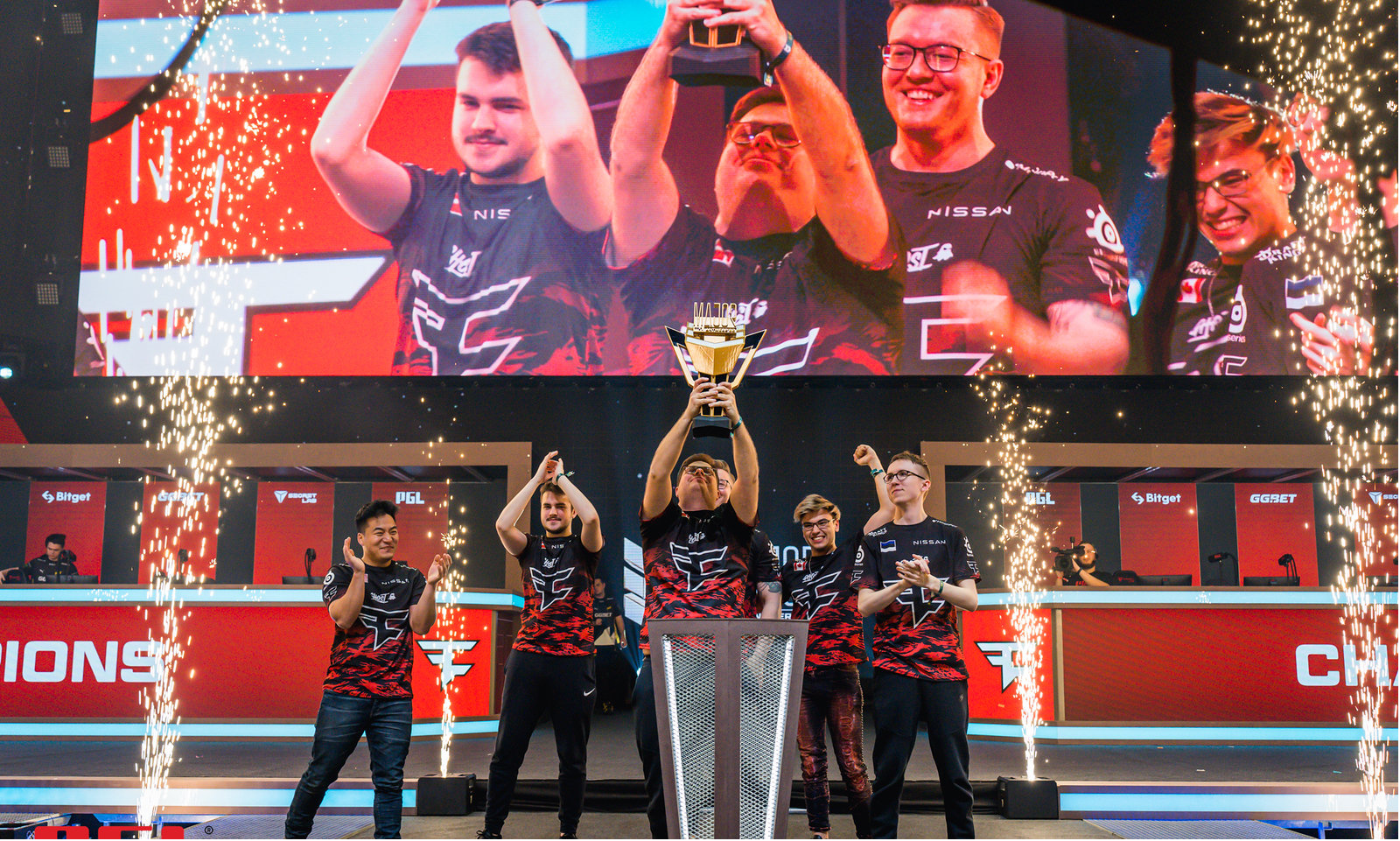 都全力以赴 都全力以赴